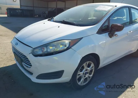 2015 Ford Fiesta Se из США, поврежденный, VIN 3FADP4BJXFM199497
